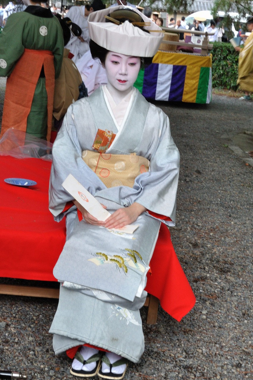 大田垣 蓮 月 美人